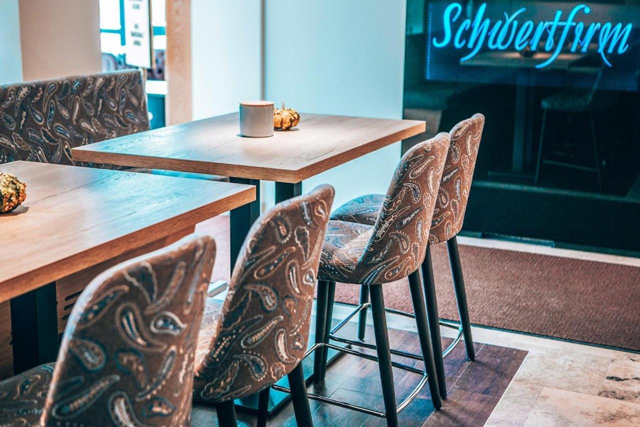 קארלספלד Hotel Schwertfirm מראה חיצוני תמונה