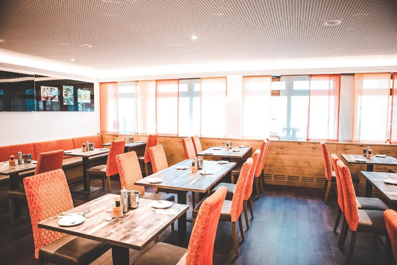קארלספלד Hotel Schwertfirm מראה חיצוני תמונה