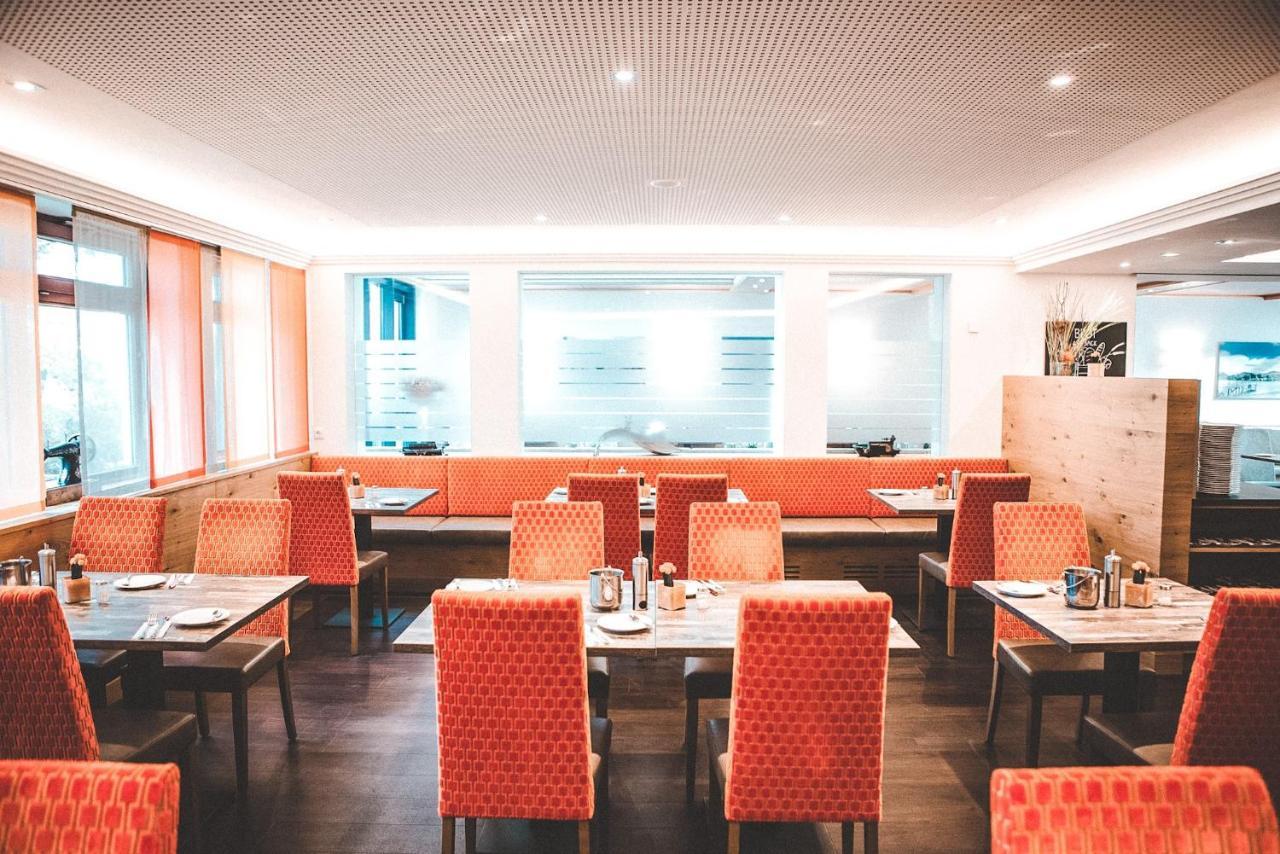 קארלספלד Hotel Schwertfirm מראה חיצוני תמונה