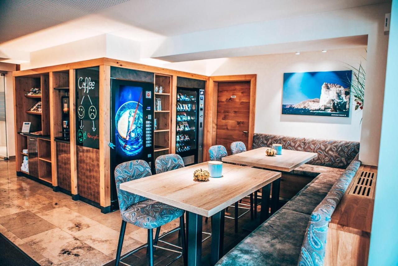 קארלספלד Hotel Schwertfirm מראה חיצוני תמונה